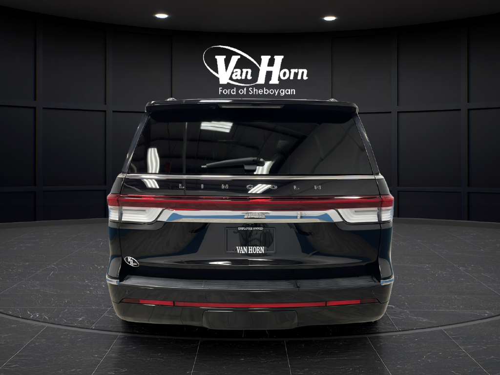 2022 Lincoln Navigator Black Label