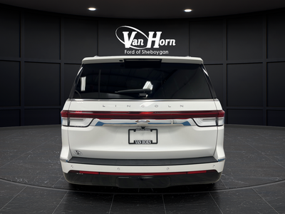2022 Lincoln Navigator L Reserve