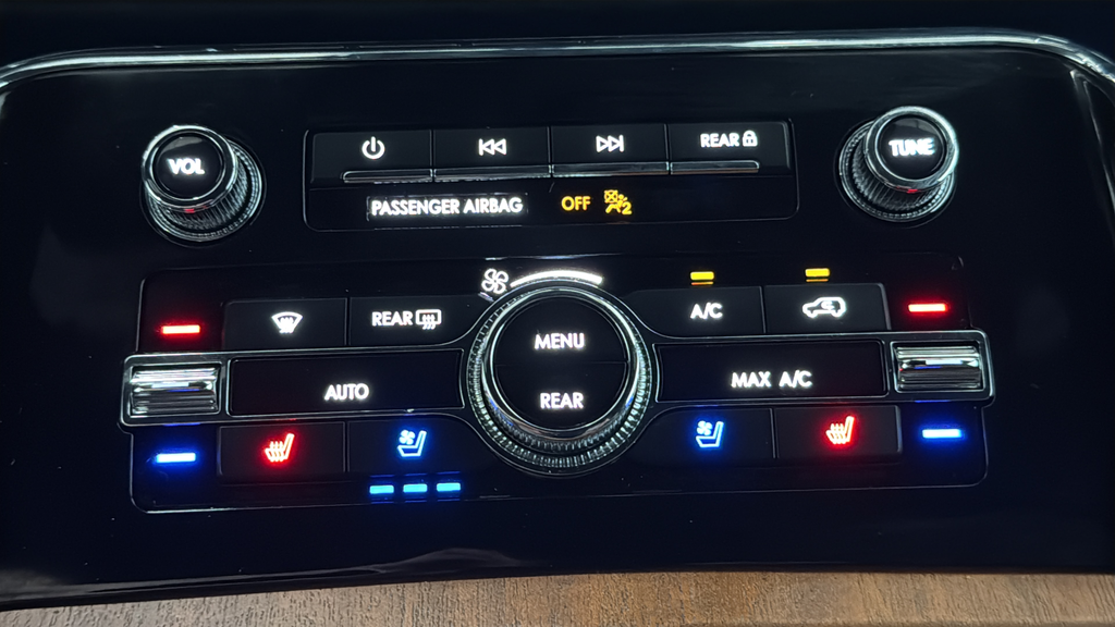 2024 Lincoln Navigator L Black Label
