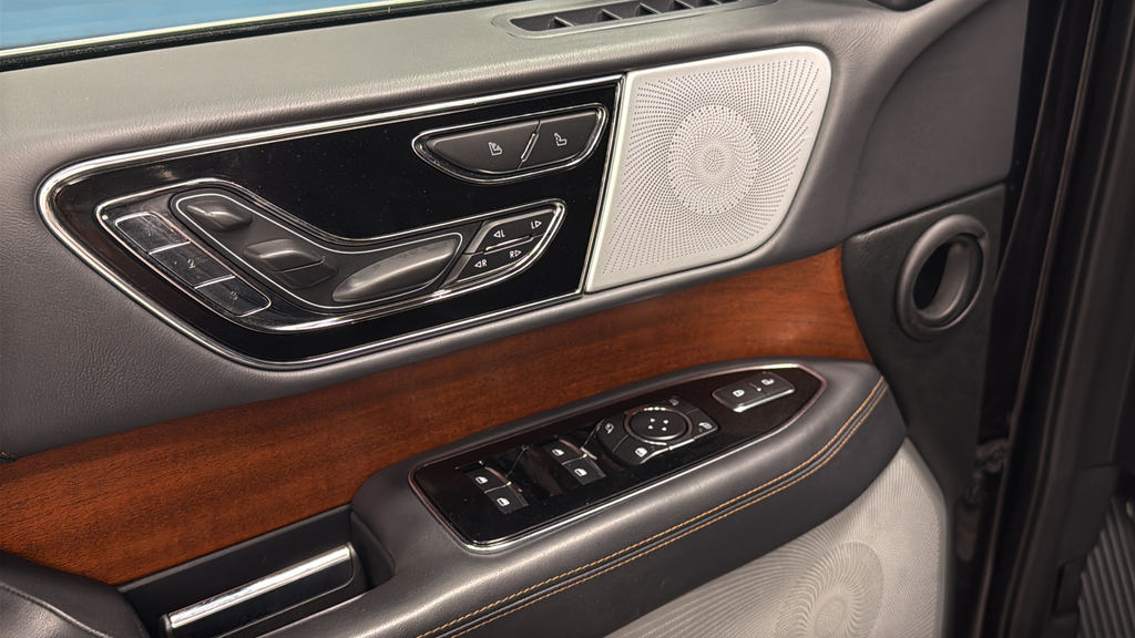 2024 Lincoln Navigator L Black Label