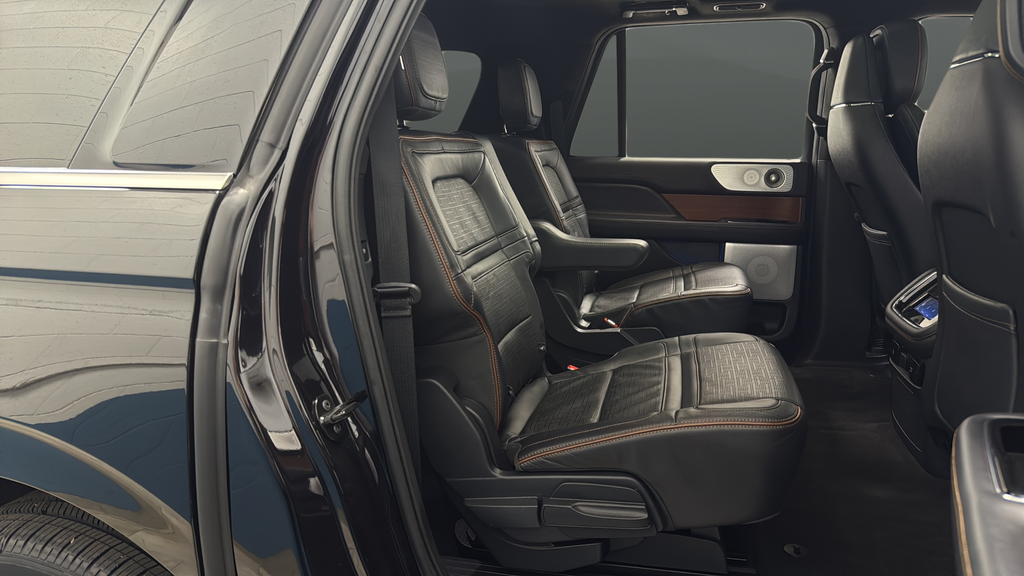 2024 Lincoln Navigator L Black Label