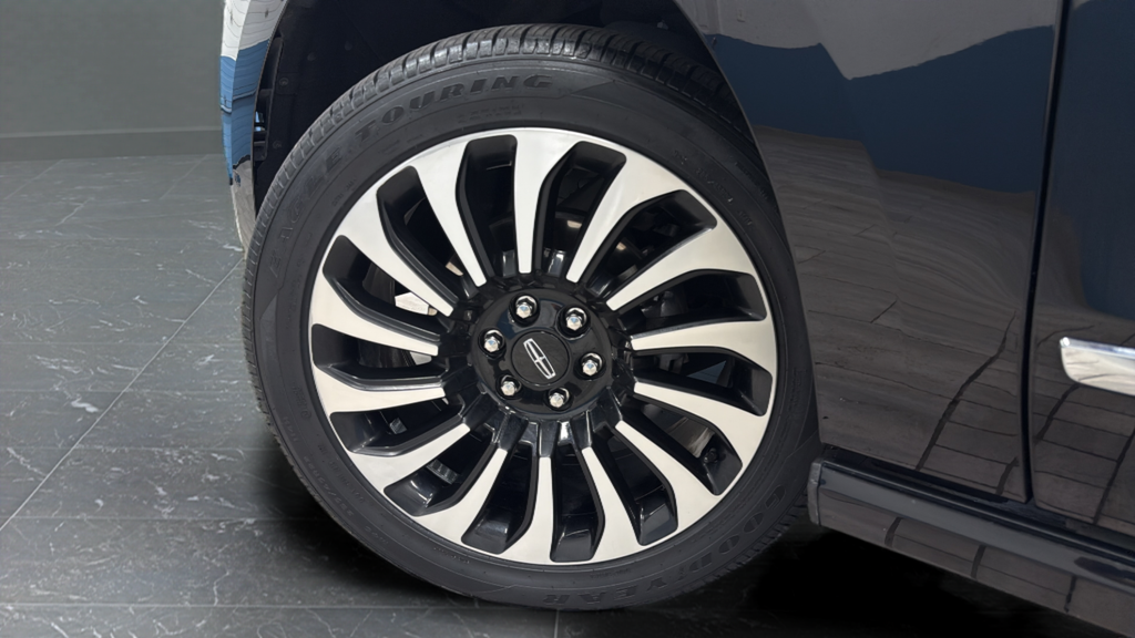 2024 Lincoln Navigator L Black Label
