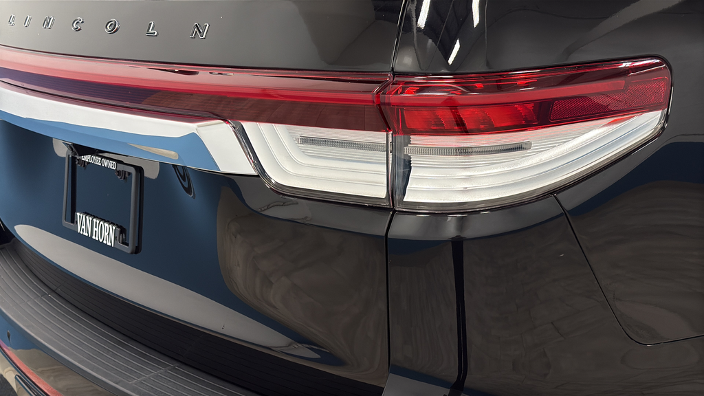 2024 Lincoln Navigator L Black Label
