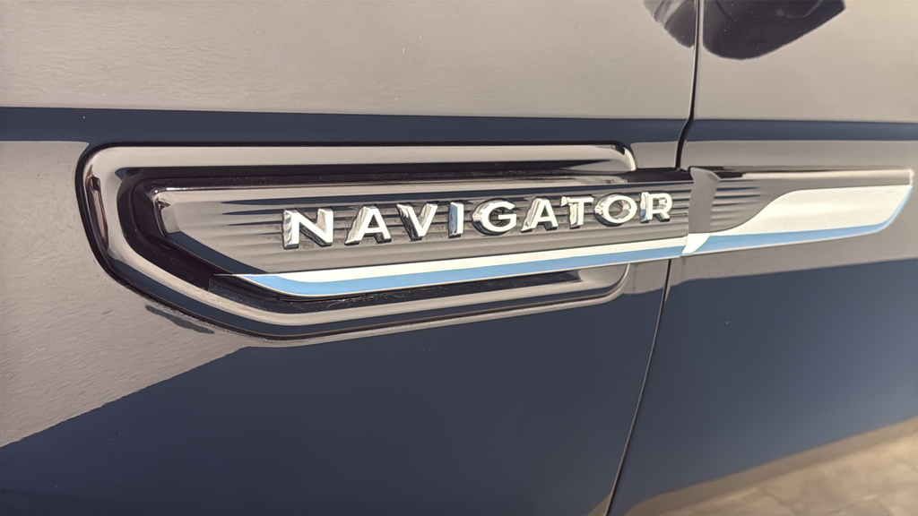 2024 Lincoln Navigator L Black Label