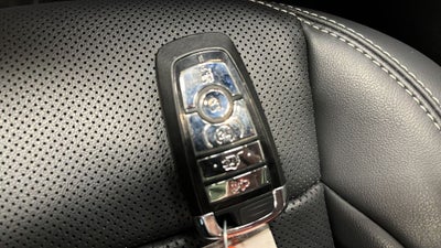 2025 Lincoln Nautilus Premiere Hybrid