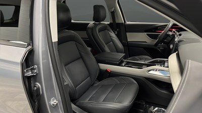 2025 Lincoln Nautilus Premiere Hybrid