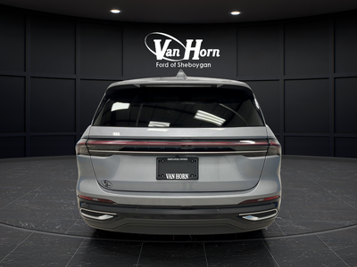 2025 Lincoln Nautilus Premiere Hybrid