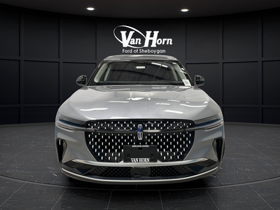 2025 Lincoln Nautilus Premiere Hybrid