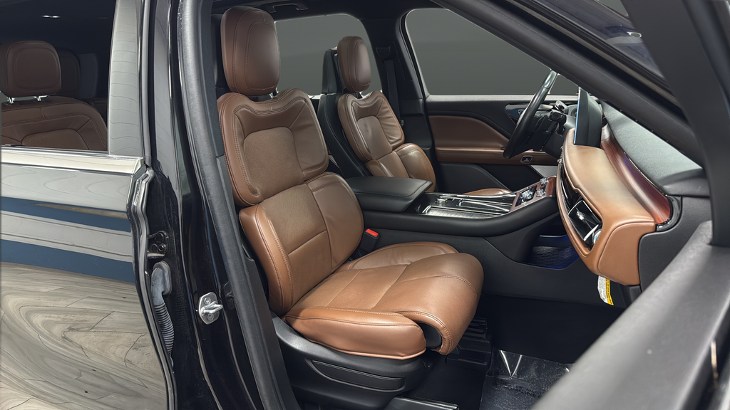 2023 Lincoln Aviator Plug-In Hybrid Grand Touring