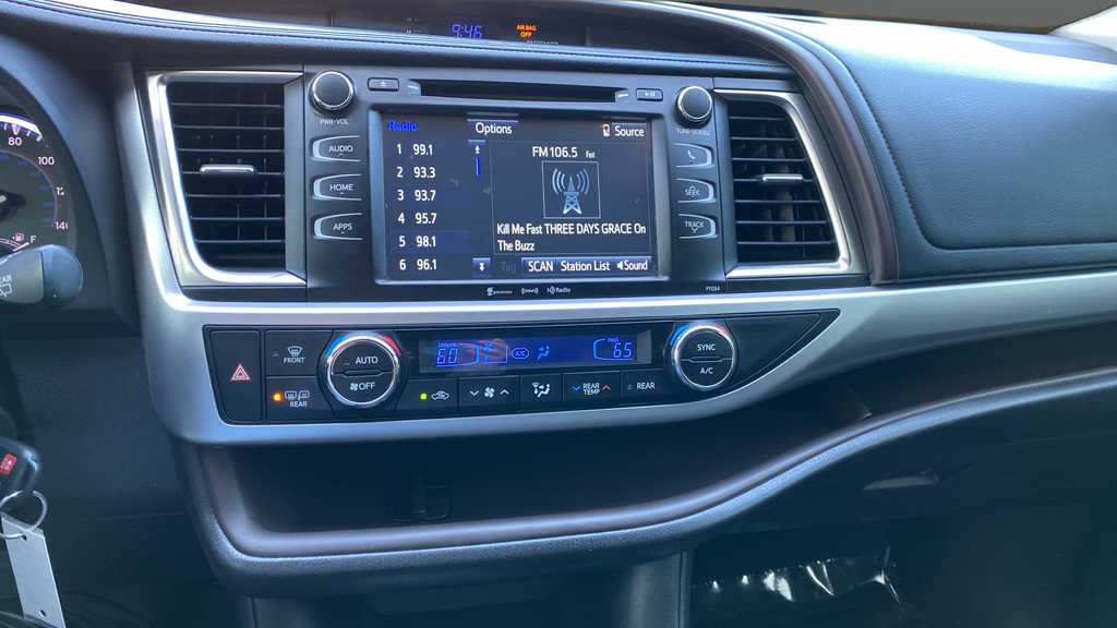 2016 Toyota Highlander LE Plus V6
