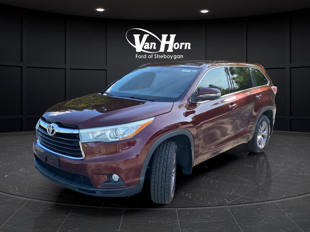 2016 Toyota Highlander LE Plus V6