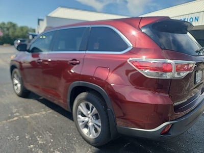 2016 Toyota Highlander LE Plus V6