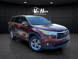 2016 Toyota Highlander LE Plus V6