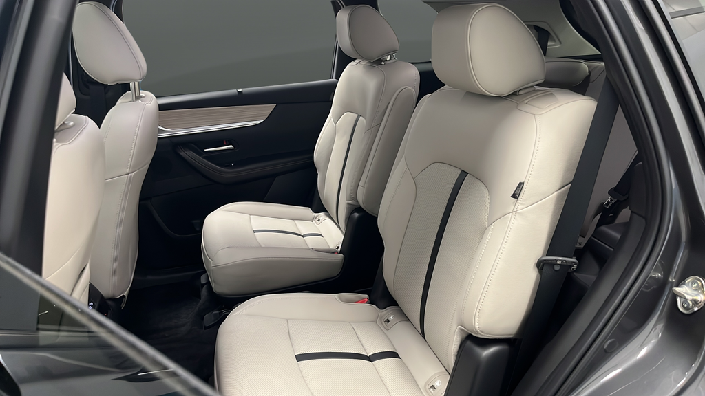 2025 Mazda Mazda CX-90 PHEV Preferred Hybrid
