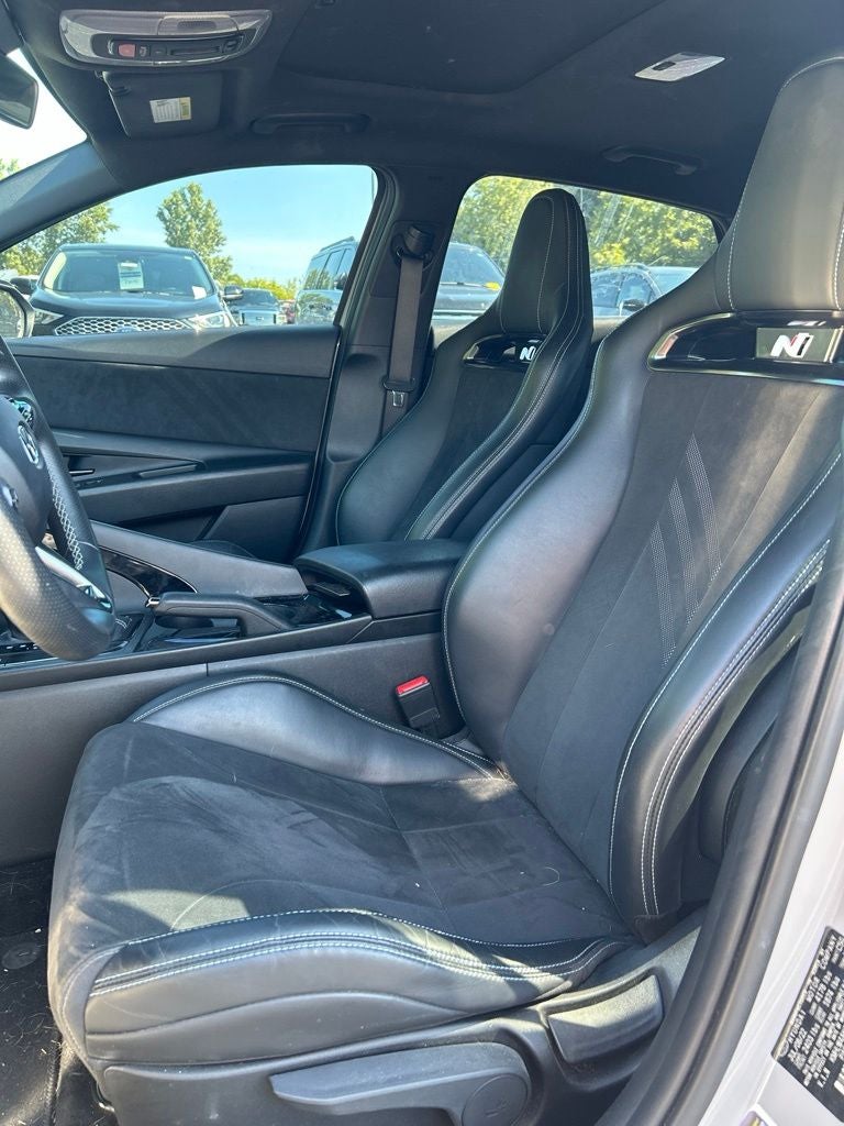 2022 Hyundai Elantra N Base