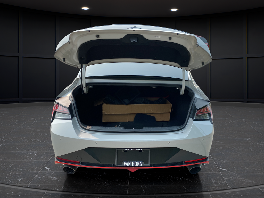 2022 Hyundai Elantra N Base