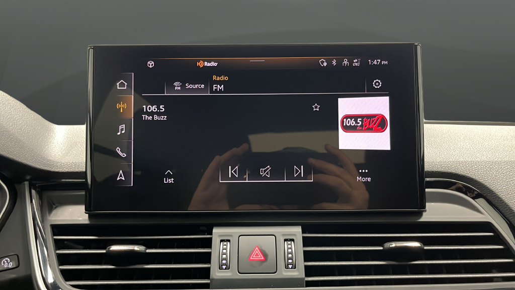2024 Audi Q5 45 S line Premium quattro