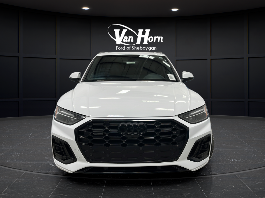 2024 Audi Q5 45 S line Premium quattro
