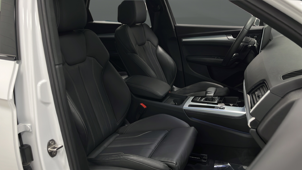 2024 Audi Q5 45 S line Premium quattro