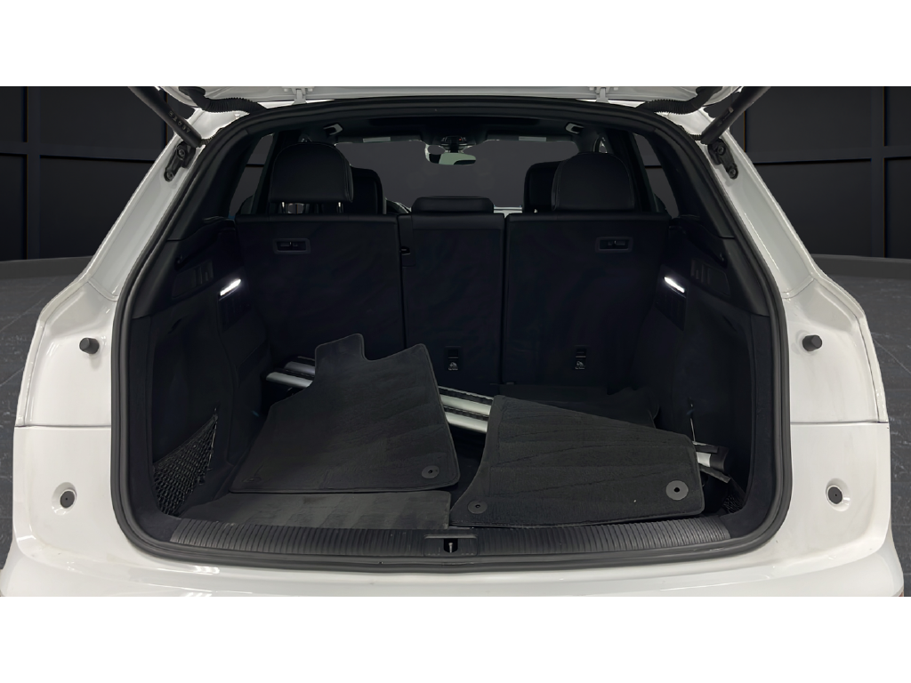 2024 Audi Q5 45 S line Premium quattro