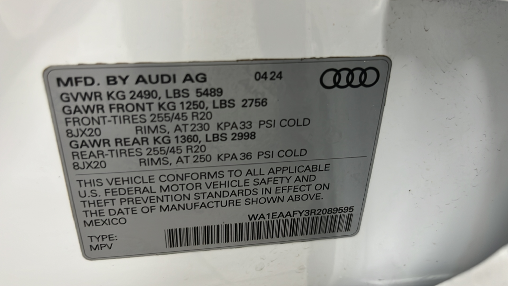 2024 Audi Q5 45 S line Premium quattro