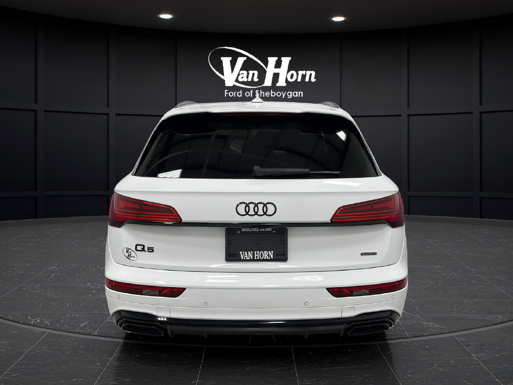 2024 Audi Q5 45 S line Premium quattro