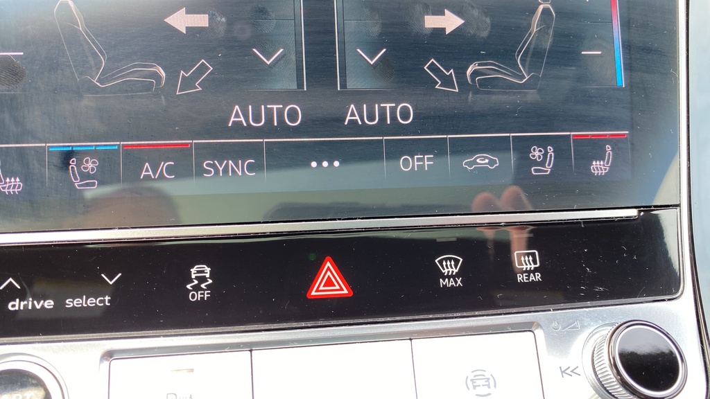 2022 Audi Q7 55 Prestige quattro