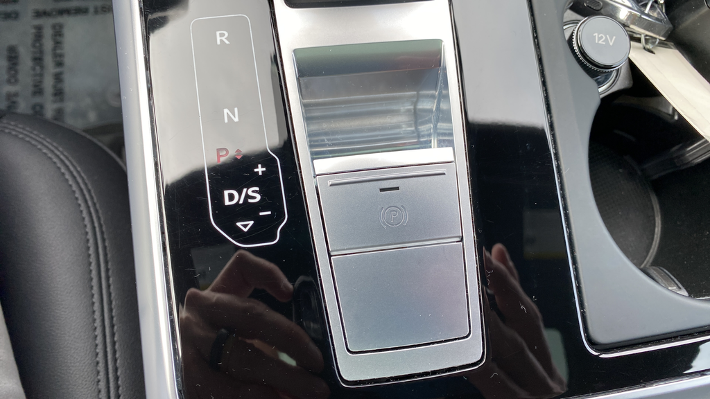 2022 Audi Q7 55 Prestige quattro