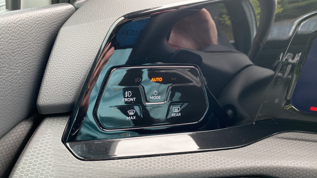 2022 Volkswagen Golf GTI Autobahn