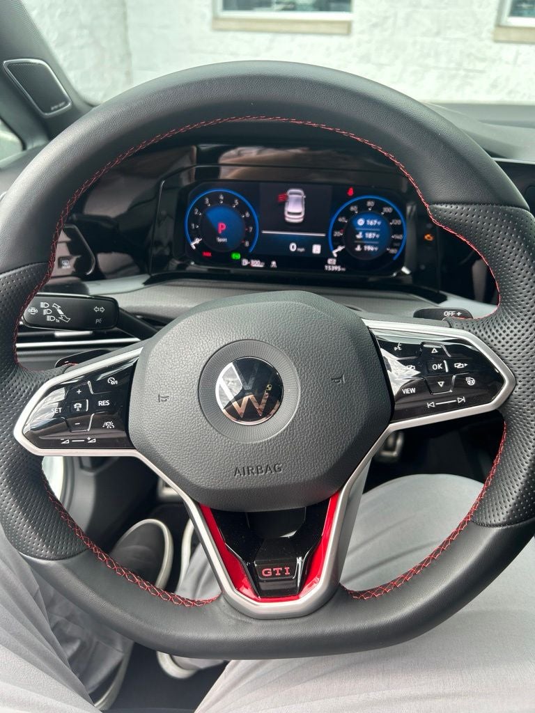 2022 Volkswagen Golf GTI Autobahn