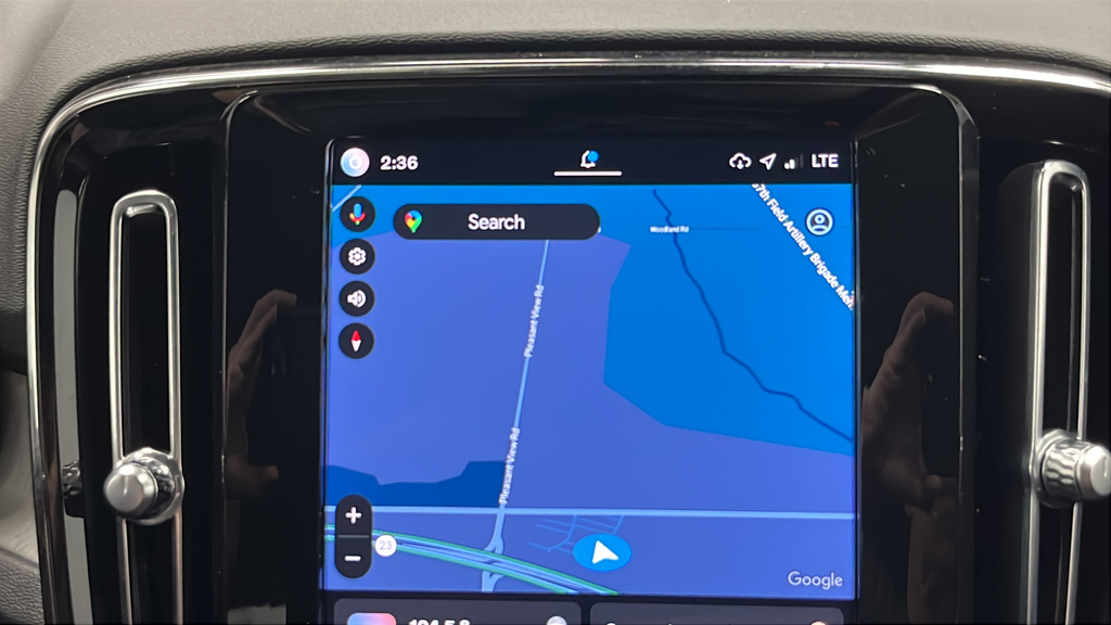 2024 Volvo XC40 B5 Core
