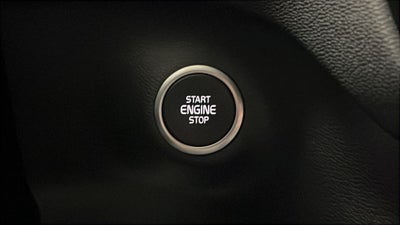 2024 Volvo XC40 B5 Core