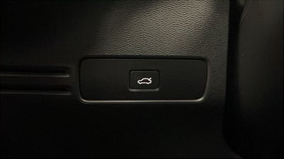 2024 Volvo XC40 B5 Core