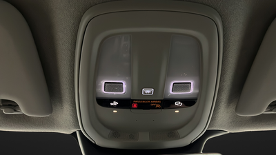 2024 Volvo XC40 B5 Core