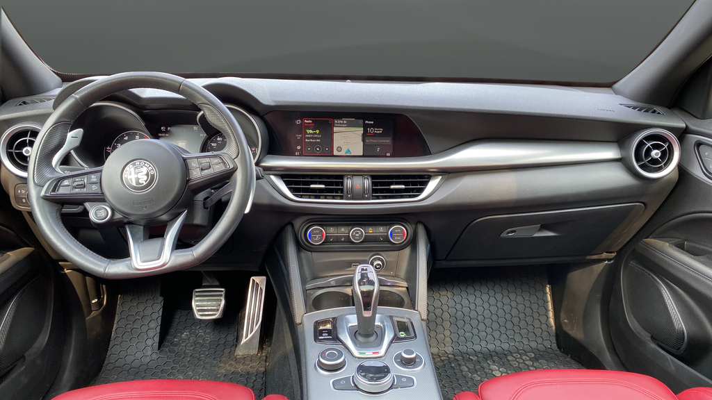 2022 Alfa Romeo Stelvio Veloce