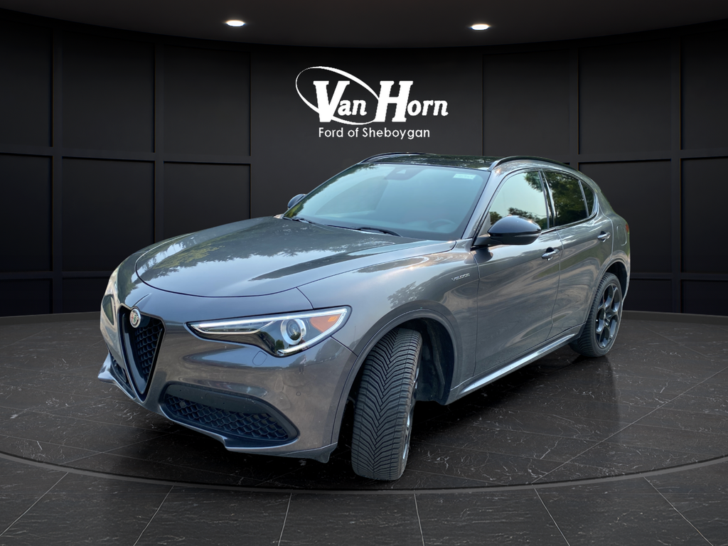2022 Alfa Romeo Stelvio Veloce