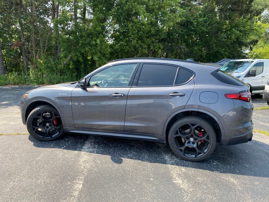2022 Alfa Romeo Stelvio Veloce