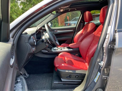2022 Alfa Romeo Stelvio Veloce