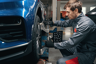 Ford Employees & Retirees-Get 4 $50 instant service discount to use/ share*